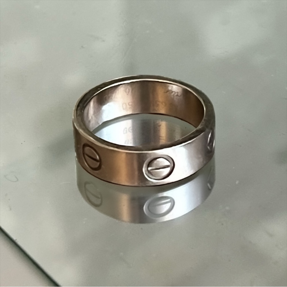 Authenticated White gold Cartier Classic love ring size 50